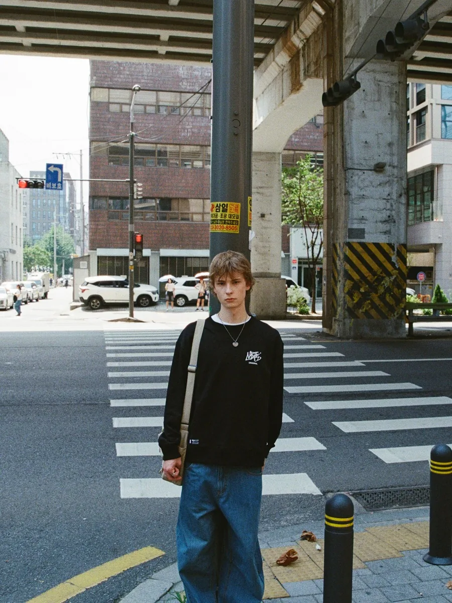Graffiti Sweatshirt 2