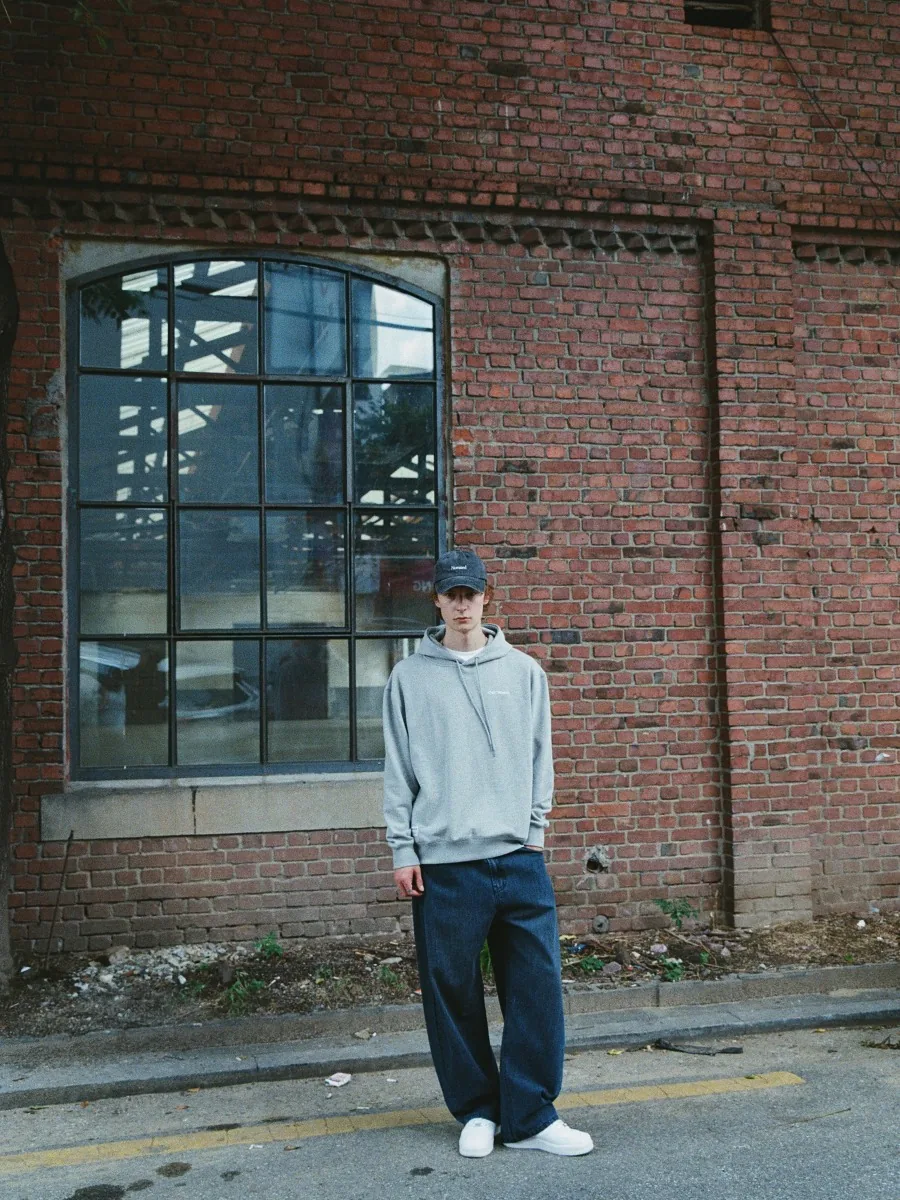 Curved Denim Pants 3